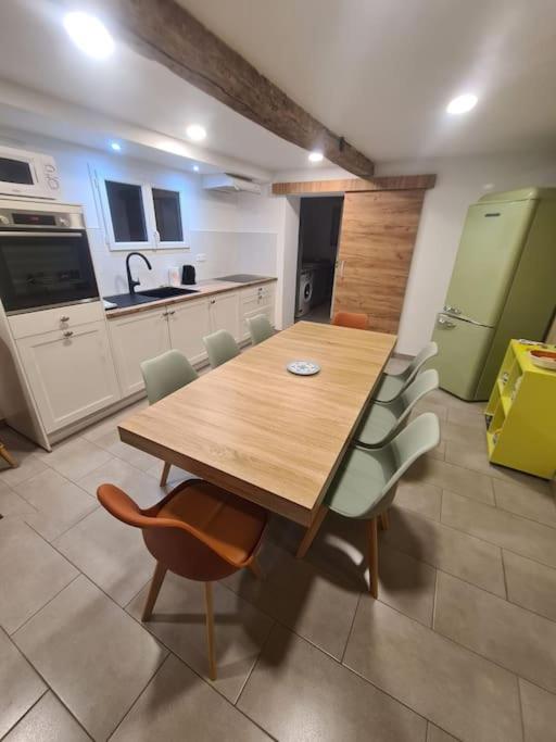 Dapur atau dapur kecil di Maison jusqu'à 8 personnes