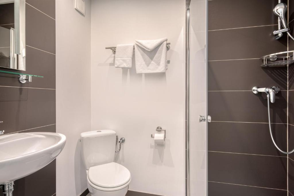 Waldhotel - Standard Single Room