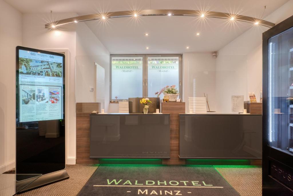 Waldhotel