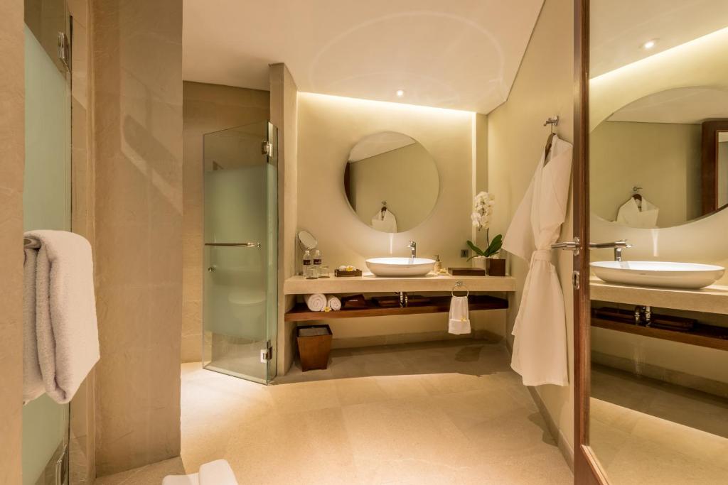 Koupelna v ubytování tanadewa Resort Ubud Bali by Cross Collection