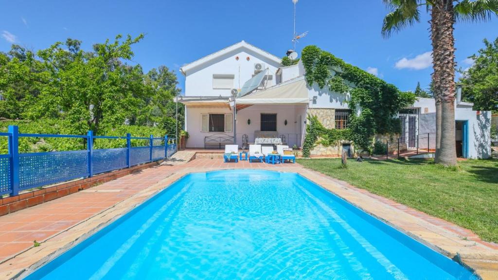 Bazén v ubytování Casa Huerta El Fontanarillo Montemayor by Ruralidays nebo v jeho okolí