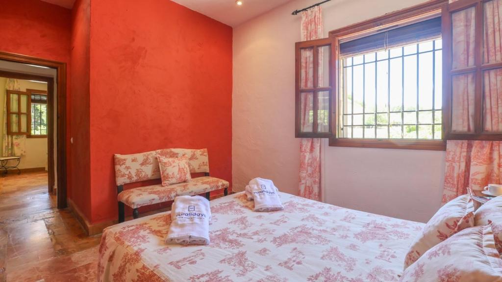 Postel nebo postele na pokoji v ubytování Casa Huerta El Fontanarillo Montemayor by Ruralidays