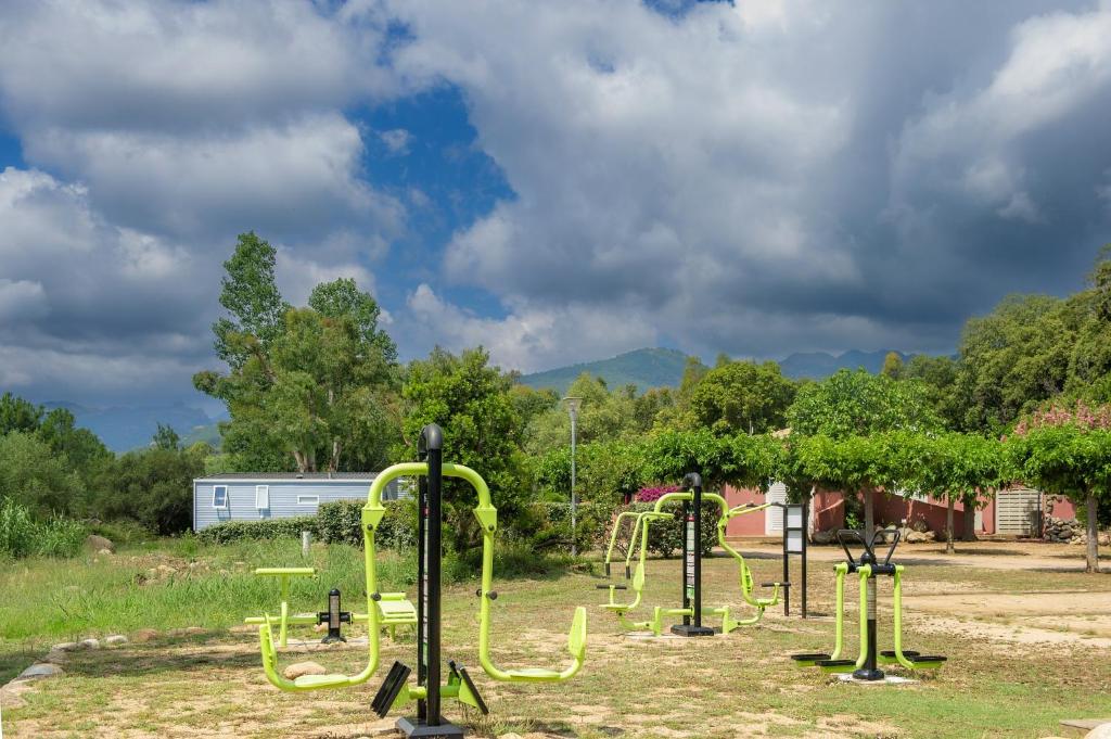 Fotografie z fotogalerie ubytování Camping Acqua E Sole v destinaci Sainte-Lucie de Porto-Vecchio