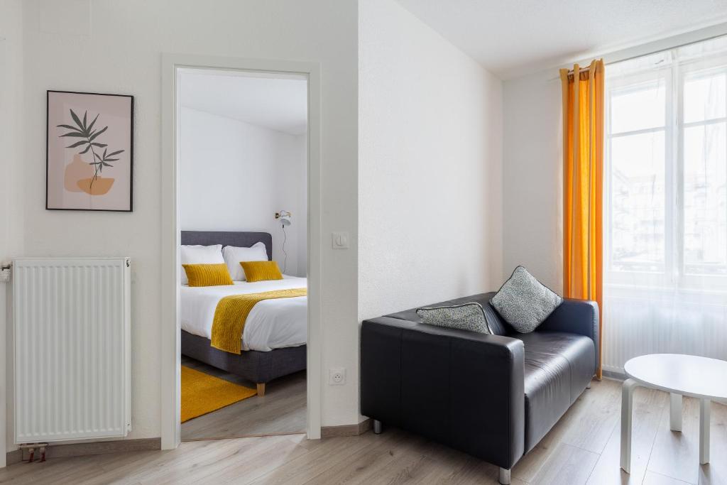 Posteľ alebo postele v izbe v ubytovaní Travel Homes - Niffel 1 - Un havre de paix près du Parc