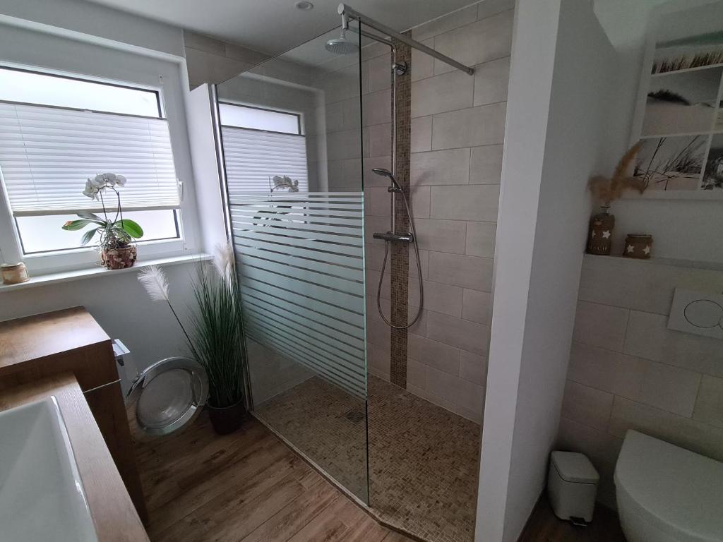 Koupelna v ubytování 2 Zimmerwohnung in Kehl