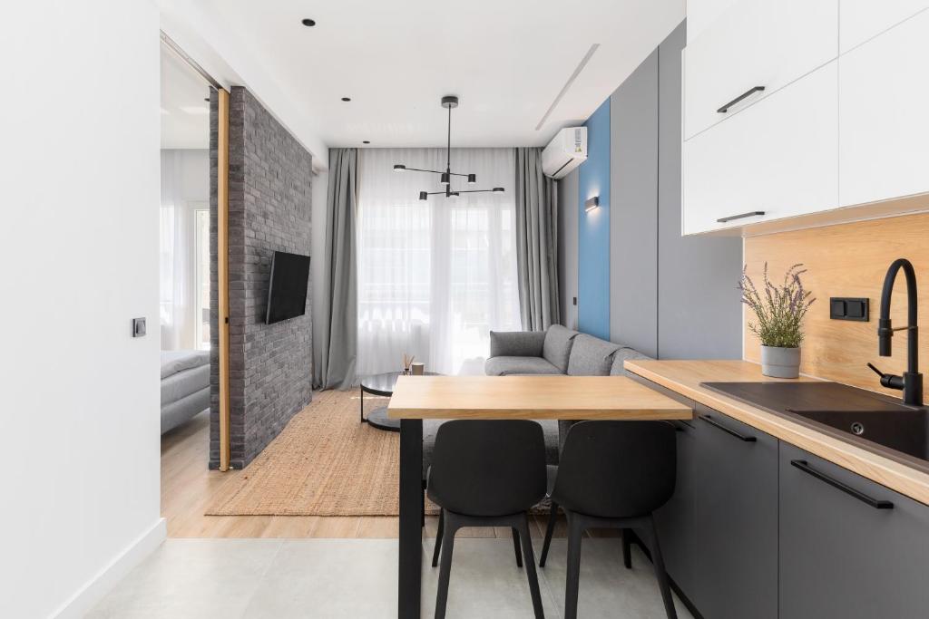 Oddity Seafront Penthouse Apartments - 16