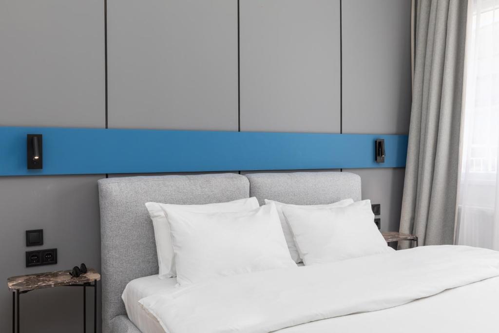 Oddity Seafront Penthouse Apartments - 19