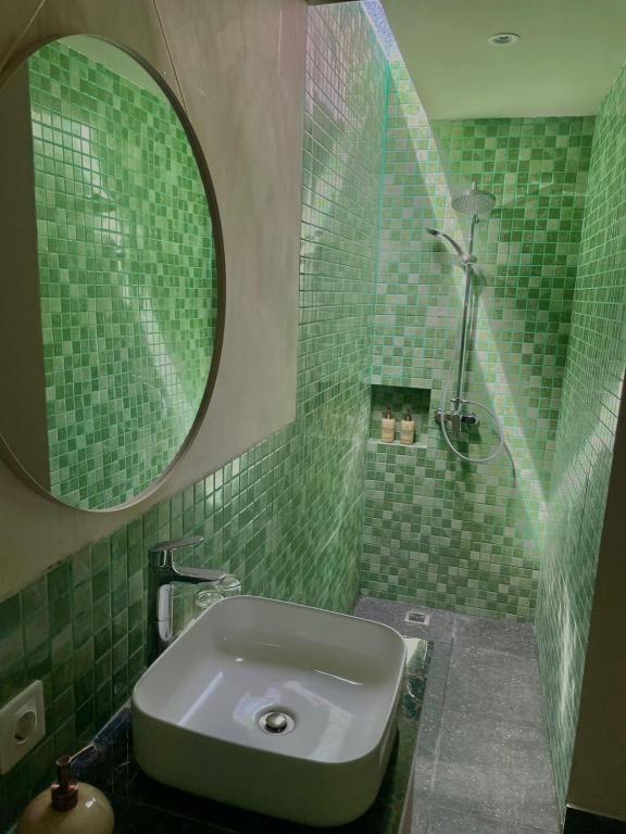 Abian Klumpu Villa & Spa Sanur Bali - 15