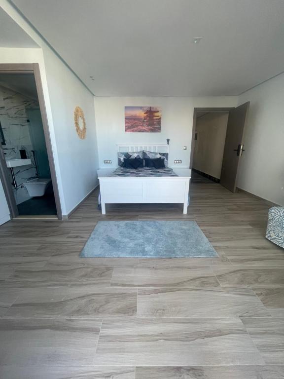 Imagen de la galería de ANNI Guesthouse Hostel, en Martil