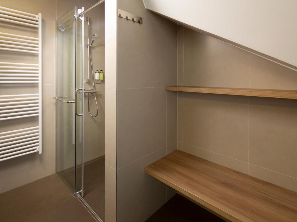 Ahotel Ljubljana - Resim 15