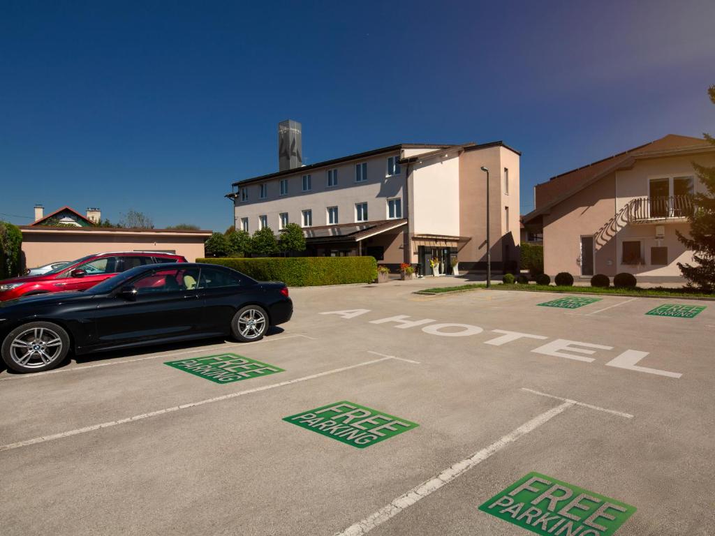 Ahotel Ljubljana - Resim 21