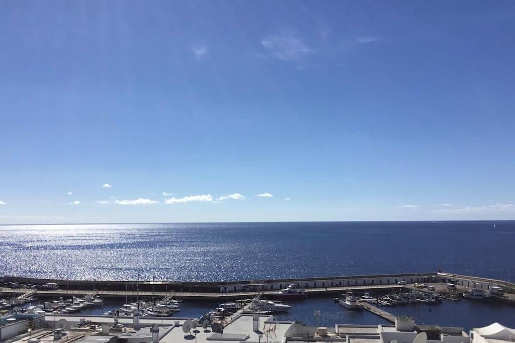 Studio Azul - ideal location, panoramic sea views