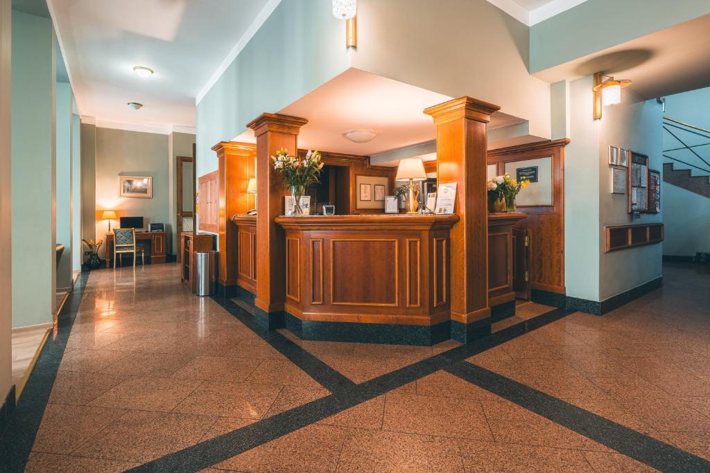 Hol lub recepcja w obiekcie Hotel Ariston Prague