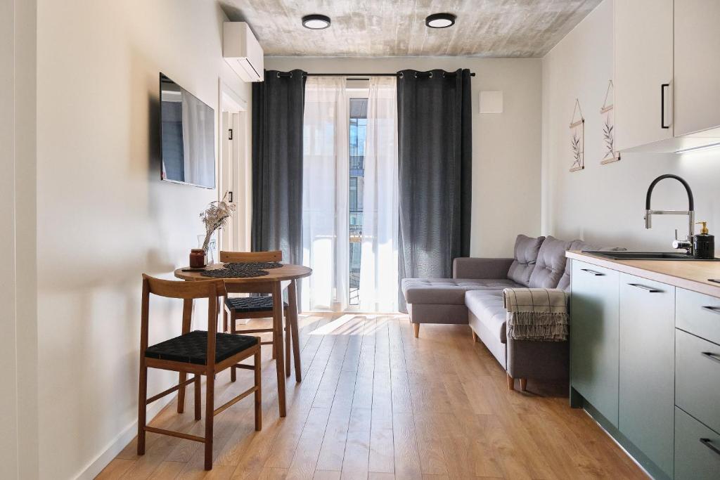 Kuchyň nebo kuchyňský kout v ubytování Vėjų Vėjai