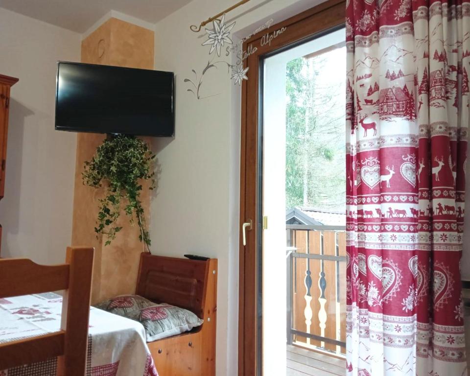 Soggiorno Vacanze Stella Alpina - Appartement Avec Vue Sur Le Jardin
