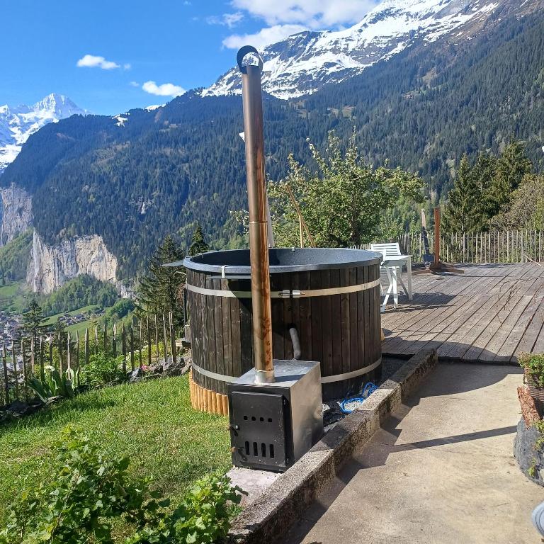 Pogled na planinu ili pogled na planinu iz apartmana