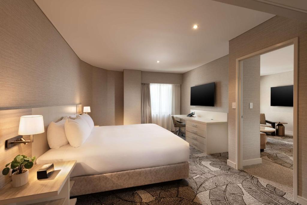 
One-Bedroom King Suite
