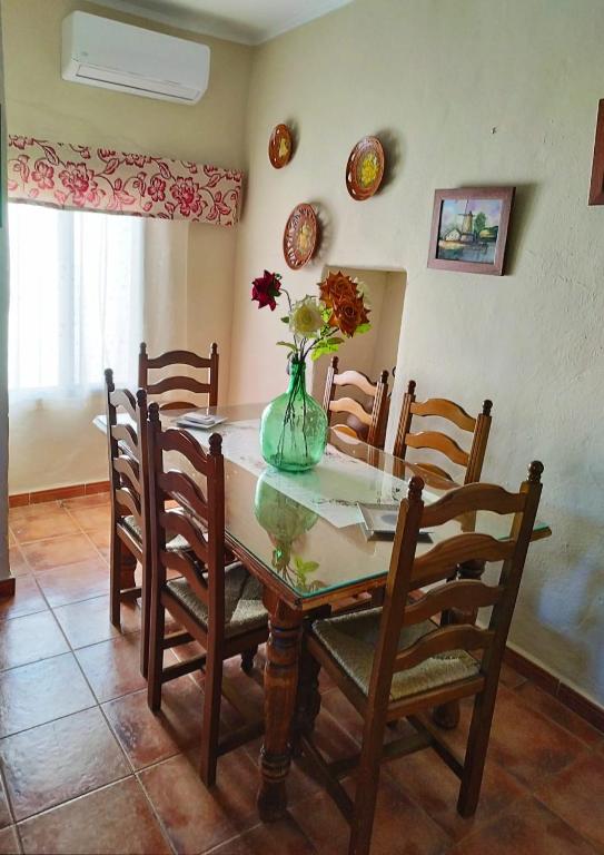 Posedenie v ubytovaní Casa Rural Vista Bella