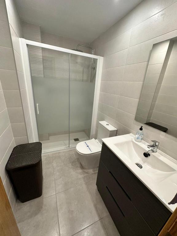 Kúpeľňa v ubytovaní Apartamento Primera Linea de Mar, Cunit
