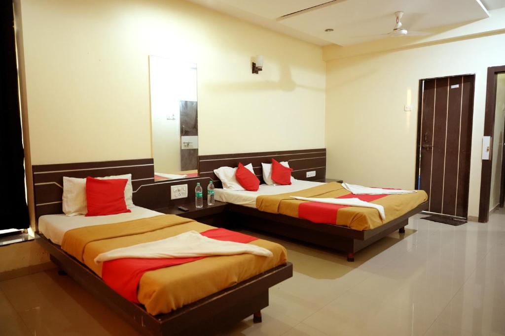 HOTEL SAI GOVIND PALACE - Habitación Triple De Lujo