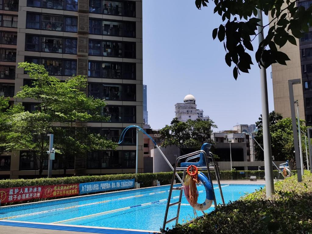 Bazén v ubytování Interact China Fine Condo - Shenzhen Bay nebo v jeho okolí