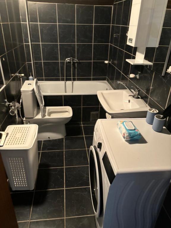 Koupelna v ubytování Apartmani Keka