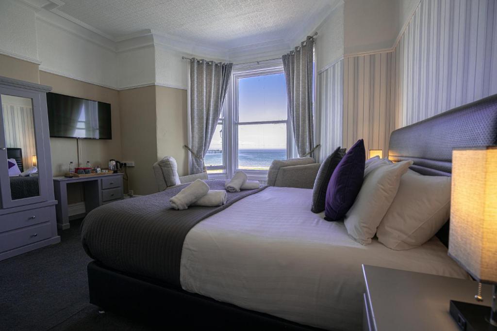 
King Room with Sea View
