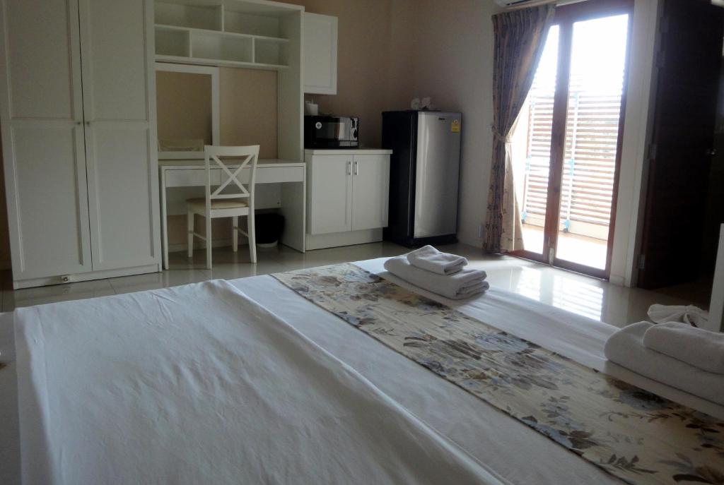 Royal Place Banchang - Double Room