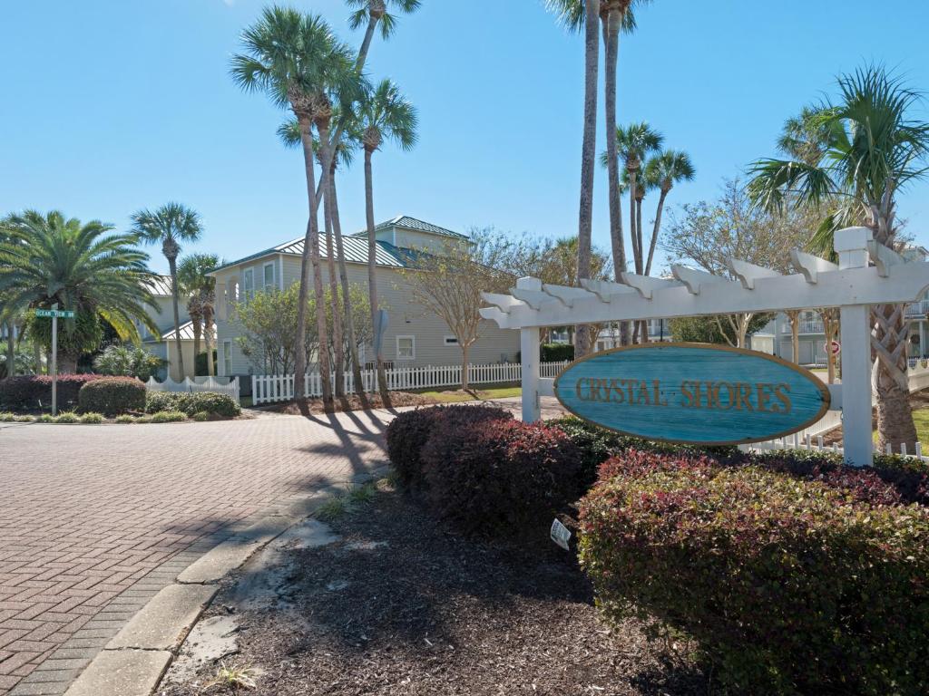 Gallery image of Lazy Magnolia by Newman-Dailey in Destin