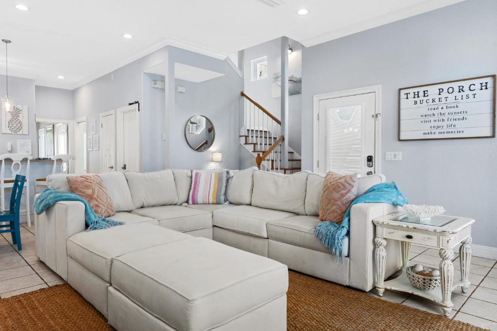 Gallery image of Lazy Magnolia by Newman-Dailey in Destin
