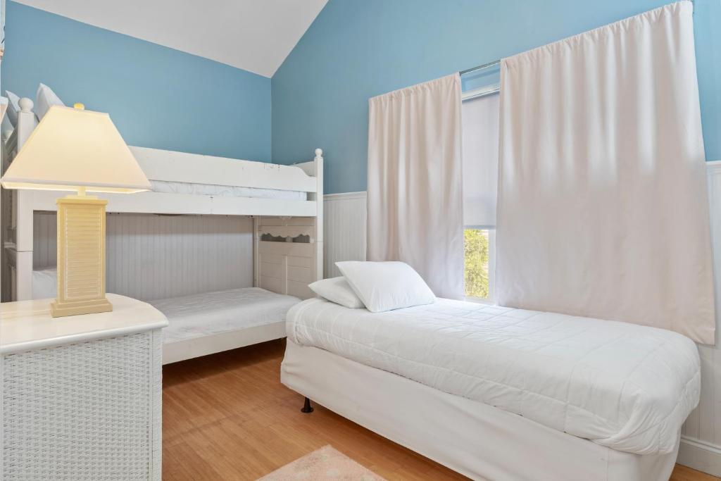 Gallery image of Lazy Magnolia by Newman-Dailey in Destin