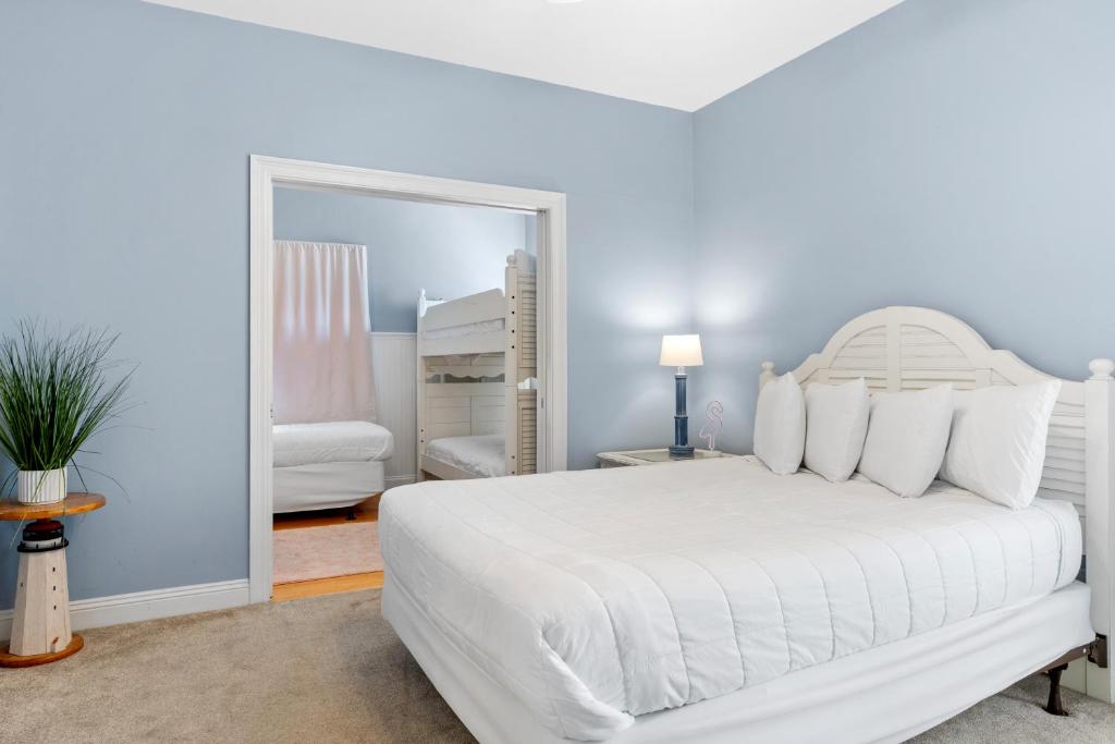 Gallery image of Lazy Magnolia by Newman-Dailey in Destin