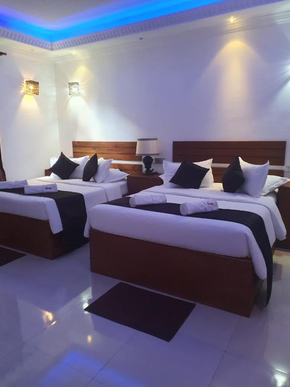 Blooming Holiday Resort - 12