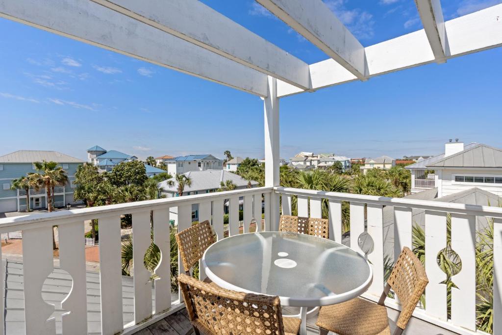 Gallery image of Lazy Magnolia by Newman-Dailey in Destin