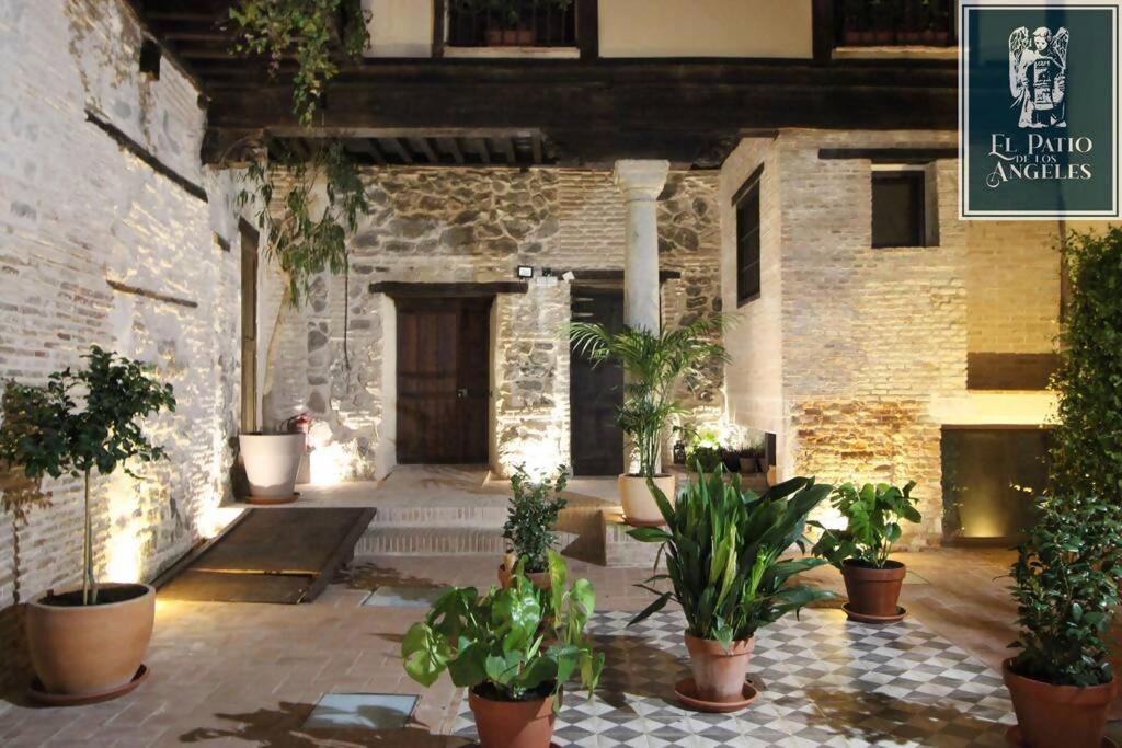 Patio de los Ángeles - 11