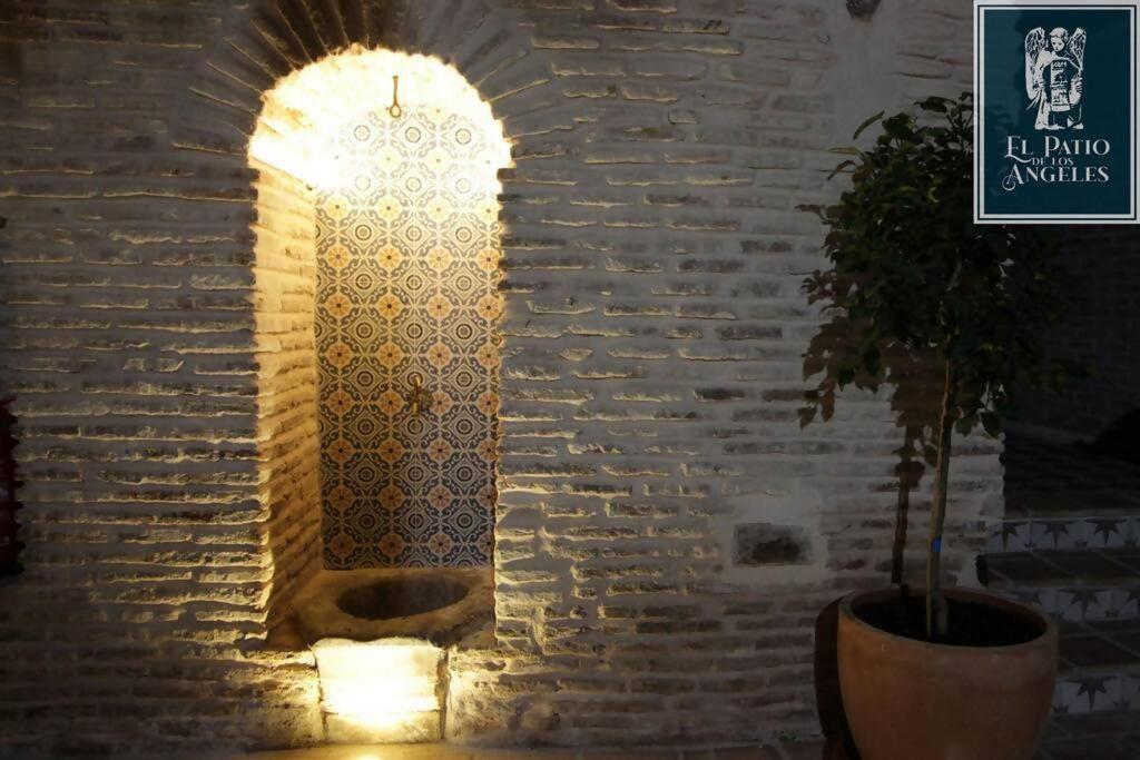 Patio de los Ángeles - 12