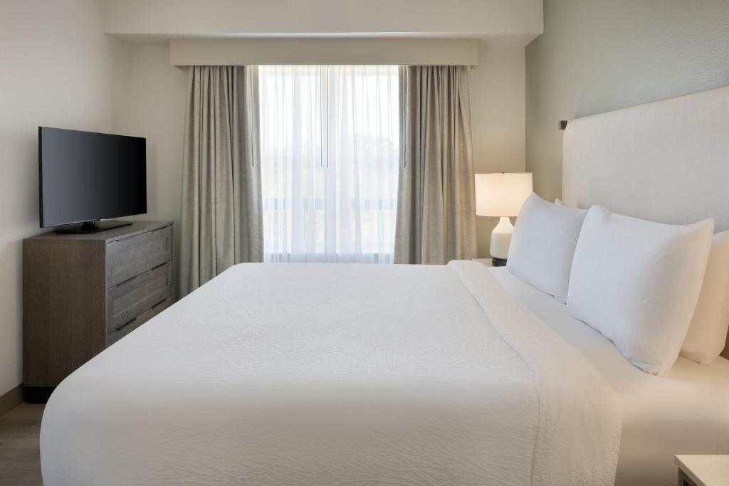 Postel nebo postele na pokoji v ubytování Residence Inn Sandestin at Grand Boulevard