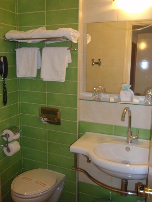 Bagno di Hotel Atlantis
