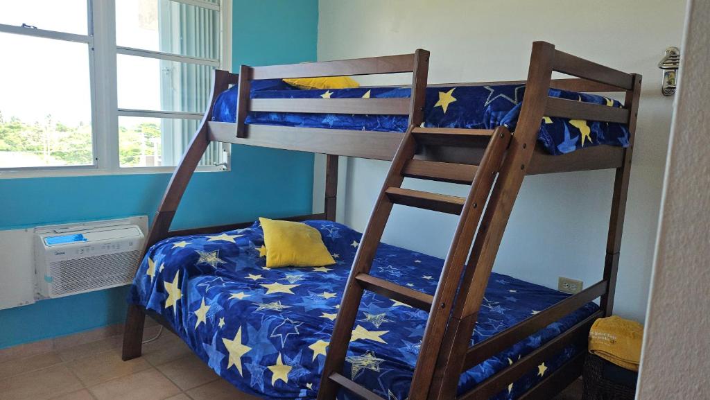 Postel nebo postele na pokoji v ubytování Tropical Villa Ocean View