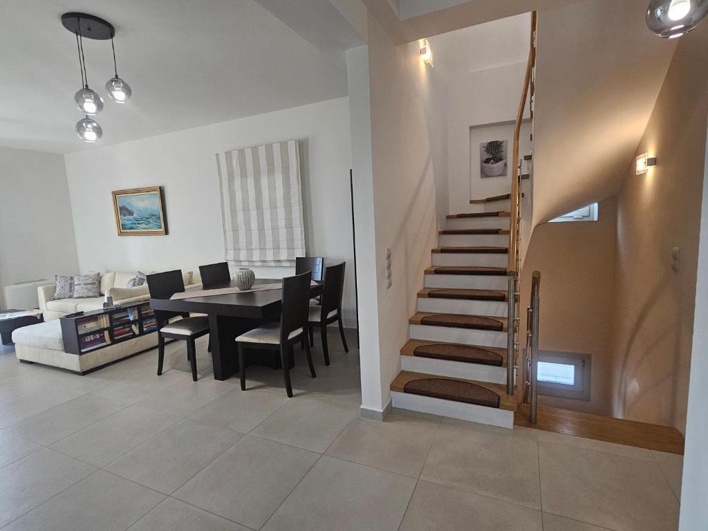 Fotografie z fotogalerie ubytování Villa Athina v destinaci Gythio