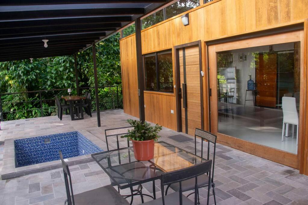 Patio nebo venkovní prostory v ubytování Maison Mindo