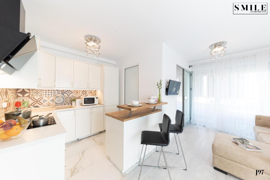 Smile Apartments - 