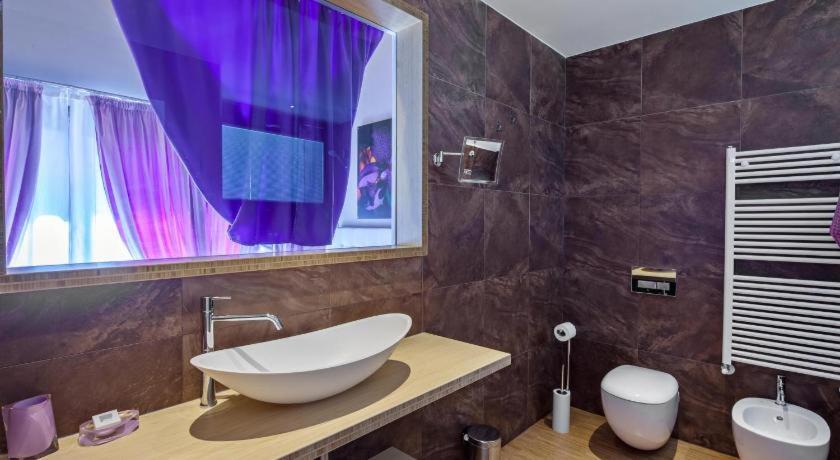 Zdjęcie z galerii obiektu Tenuta Valdorso - Agri Resort w mieście Montechiaro D'acqui