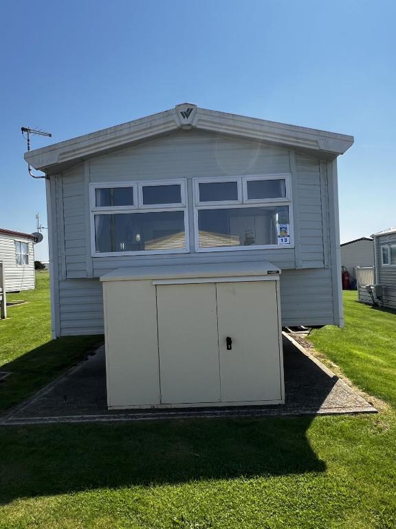 MOONSTONE Lymington - Caravan