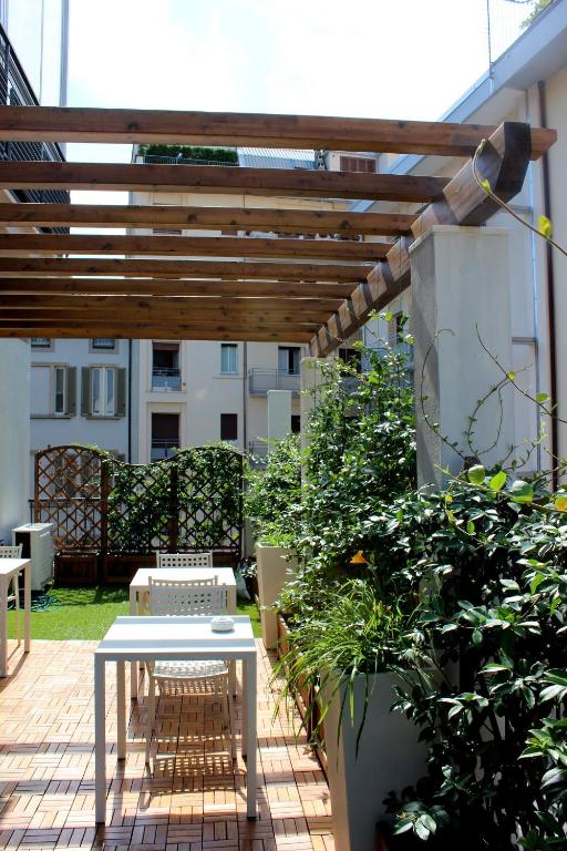 A balcony or terrace at B&B Fanzago