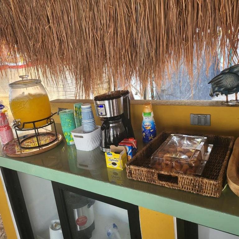 Kuchyň nebo kuchyňský kout v ubytování Pelican Inn at Las Dunas Chelem