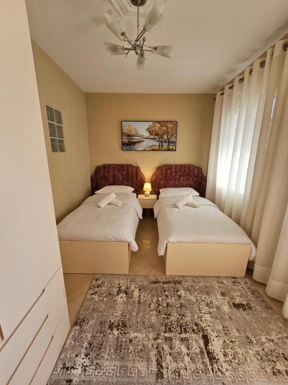 Posezení v ubytování Linda's Guest House