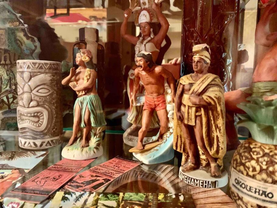 Fotografie z fotogalerie ubytování Hau'oli Place Tiki Cottage in Volcano v destinaci Volcano