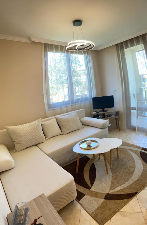 Posezení v ubytování AJ Apartment 7, Santa Marina Holiday Village, Sozopol