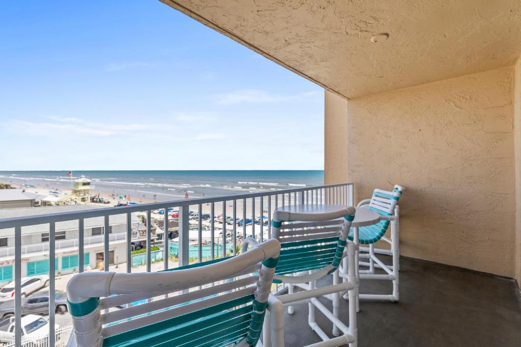 Curated visual reference: Oceanview High Rise Condos In Flagler Beach Reference: Beachfront Oceanview Condo Walk To Flagler Ave New Smyrna Beach